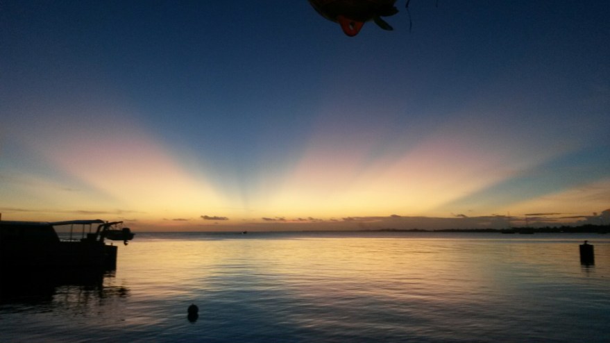 Tuamotu Sunset